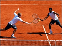 महिला एकल और पुरुष डबल्स फ़ाइनल आज