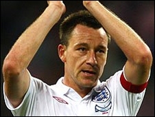 विवाहेत्तर 'संबंधों' की बलि चढ़ी कप्तानी