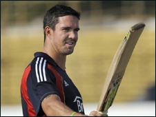 बंगलौर ने डेक्कन चार्जर्स को नौ विकेट से हराया