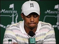 कई महिलाओं से संबंध के कारण वुड्स का तलाक