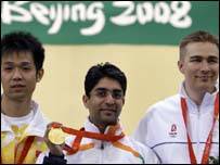 अभिनव बिंद्रा भारतीय अखबारों के साथ-साथ चीनी अख़बारों में भी छाए