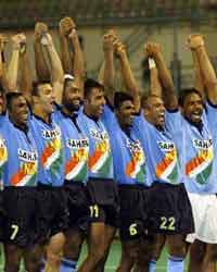 हॉकी को लेकर गंभीर हुआ आईओए