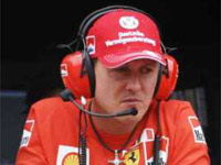 सुपरबाइक रेस में चोटिल हुए शूमाकर