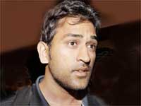 वनडे रैंकिंग में धोनी, युवराज टॉप पर