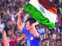 भारत ने नेहरू कप पर कब्‍जा किया