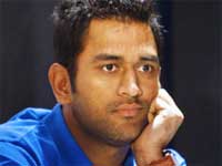 धोनी आईसीसी पुरस्कारों के प्रबल दावेदार