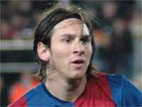 मेसी, मैराडोना का क्लोन चाहती हैं अर्जेटीना राष्ट्रपति