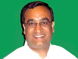 आईओए अध्‍यक्ष ने खेल मंत्री माकन को लताड़ा