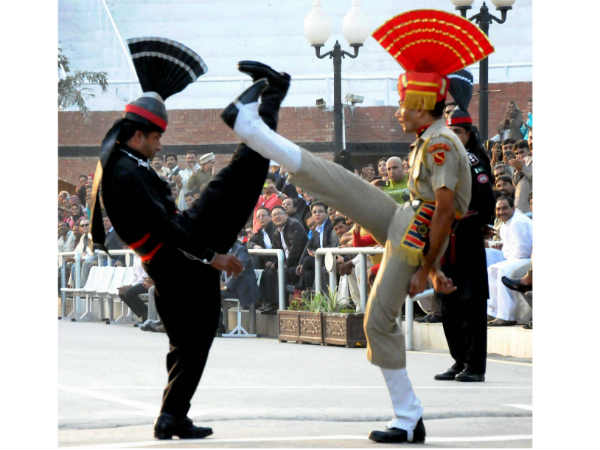 इंडो-पाक बॉर्डर