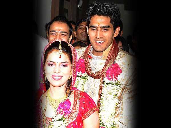 बॉक्‍सर विजेन्‍द्र की पत्‍नी की कार के पास 130 करोड़ की हेरोइन बरामद