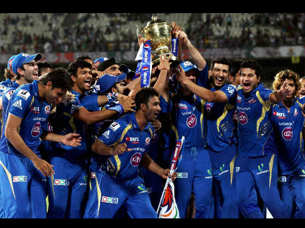 मुंबई इंडियंस ने आईपीएल 6 के फाइनल मुकाबले में जीत हासिल की