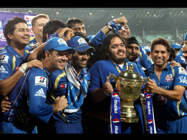 मुंबई इंडियंस ने आईपीएल 6 के फाइनल मुकाबले में जीत हासिल की