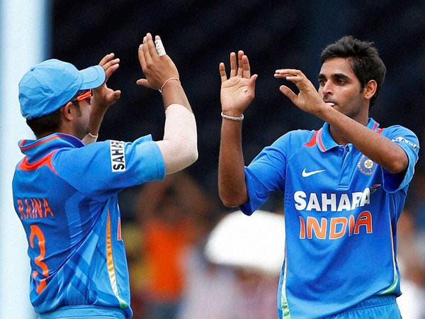 भुवनेश्‍वर कुमार ने दो विकेट लिये