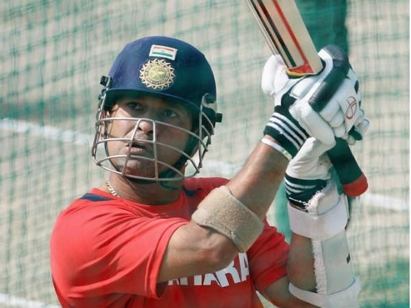 जानें सचिन के बारे में- चाय में बिस्किट डुबोकर खाना पसंद है