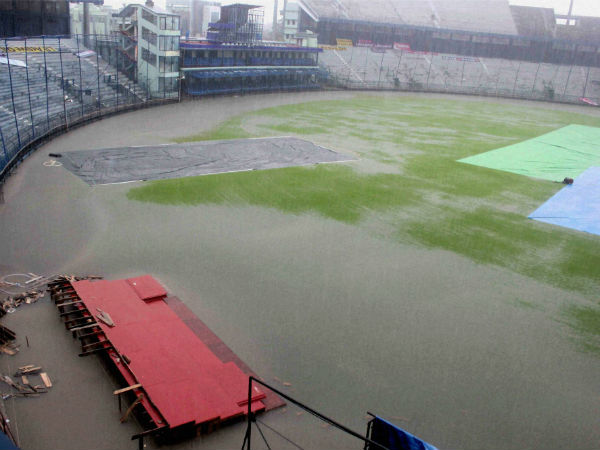 भारी बारिश के चलते भारत-ऑस्‍ट्रेलिया के बीच कटक में खेले जाने वाला वनडे मैच रद्द