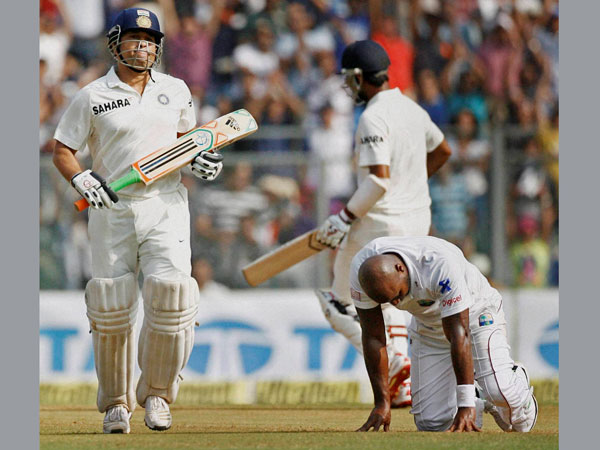 अपनी पारी के दौरान सचिन 