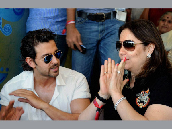 अंजलि के साथ रितिक 