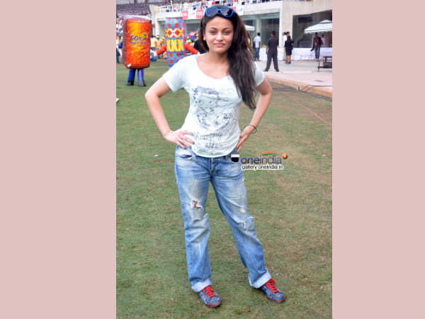 स्‍नेहा उलाल 