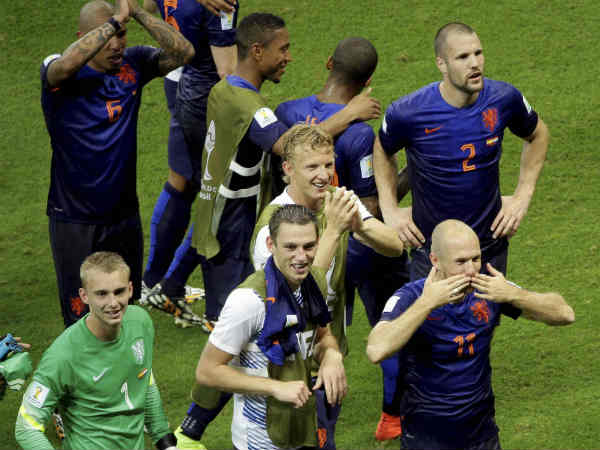 फीफा: 1963 के बाद से स्पेन की सबसे बड़ी हार, नीदरलैंड्स 5-1 से जीती