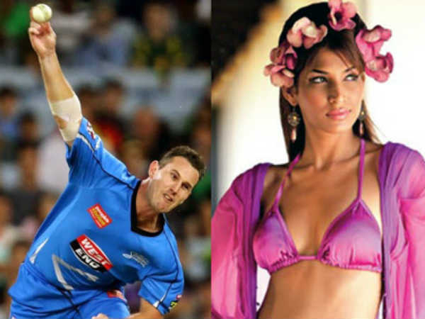 भारतीय स्विमसूट मॉडल ने ऑस्‍ट्रेलियाई बॉलर शॉन टेट को किया बोल्‍ड, रचाई शादी