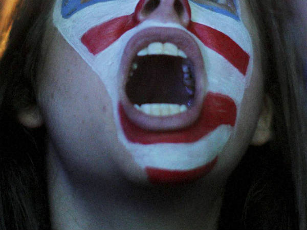 खुद को वेश्‍या बताने में नहीं हिचकती लड़कियां