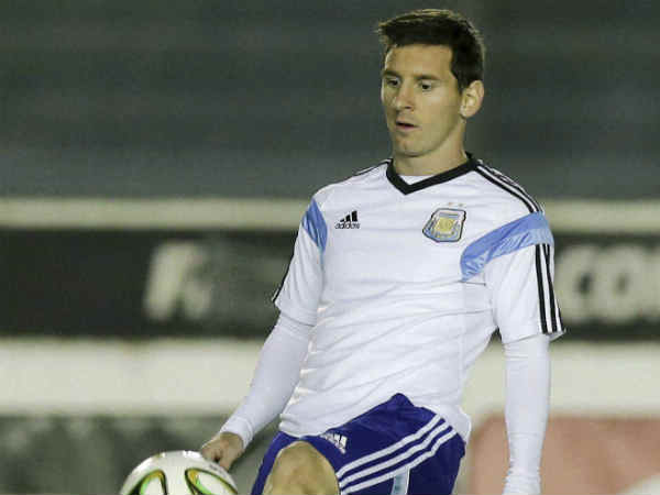  आठ में से सिर्फ चार मैच जीते 