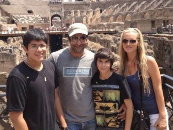 फिर से पापा बनने वाले हैं पाकिस्तानी पूर्व क्रिकेटर वसीम अकरम