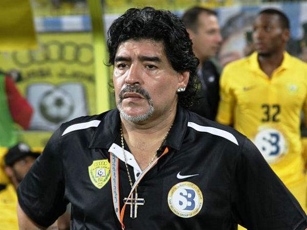 Video: दिग्गज फुटबॉलर माराडोना ने जड़ा था गर्लफ्रेंड को थप्पड़!