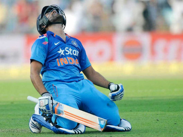 रोहित के बल्ले से बरसे कीर्तिमान, बन गये दुनिया के सबसे महान