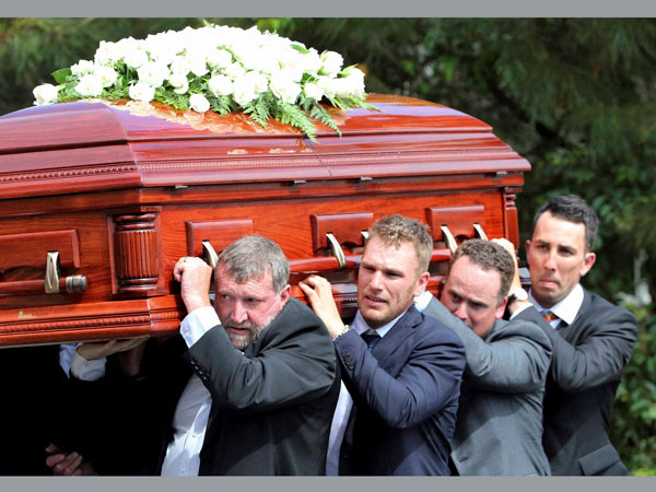 अलविदा हुए फिलिप