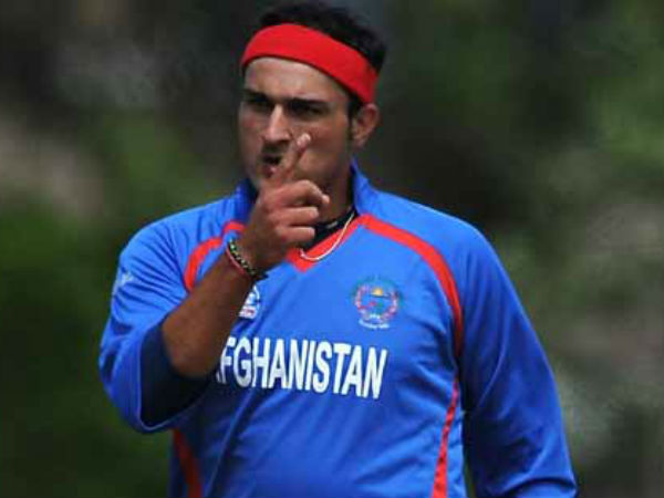 हामिद हसन (45/3)