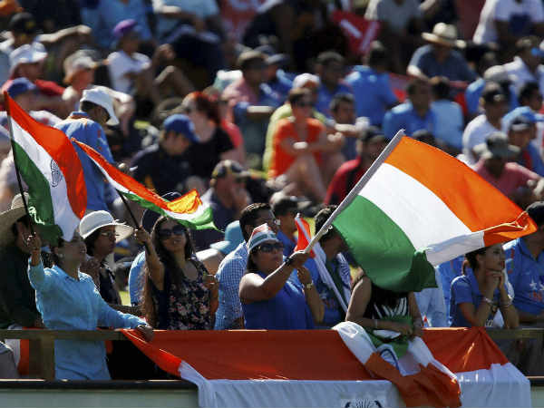 विश्वकप में भारतीय फैन्स से डरे कंगारू और किवी, ट्विटर पर की अपील