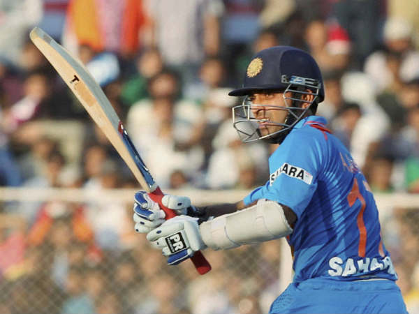 कंगारूओं को धूल चटाने के लिए धोनी के शेर बहा रहे हैं पसीना