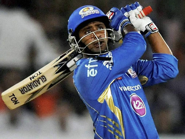 आईपीएल-8 : मुंबई इंडियंस ने चेन्नई सुपरकिंग्स को छह विकेट से हराया