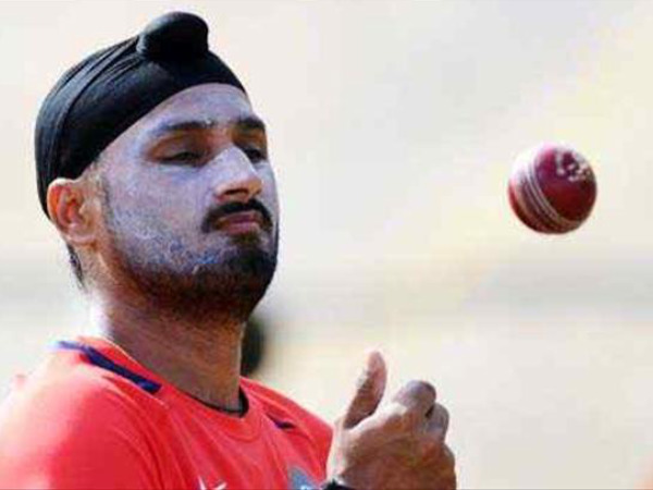 Feels like a new beginning for me, Thank u Sachin Tendulkar Pajj says Harbhajan Singh