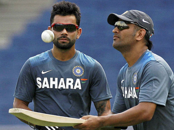तो धोनी-कोहली के कोचों का दावा..ड्रेसिंग रूम में कुछ प्राब्लम है