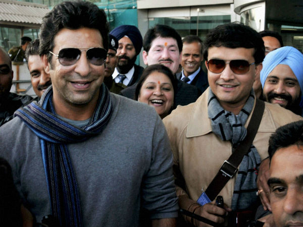 सचिन से आगे अकरम