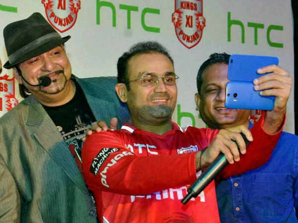 दिल्ली से खफा वीरेंद्र सहवाग पहुंचे अपने पैतृक राज्य