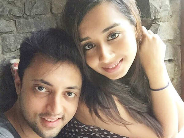 गंभीर की फैमिली रॉयल