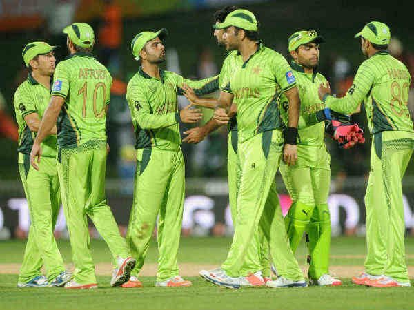 दोनों ही मैच में पाक ने टॉस जीत गेंदबाजी ली