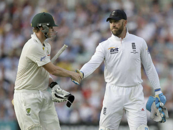 फोरफीचर, अजीबो गरीब नियम