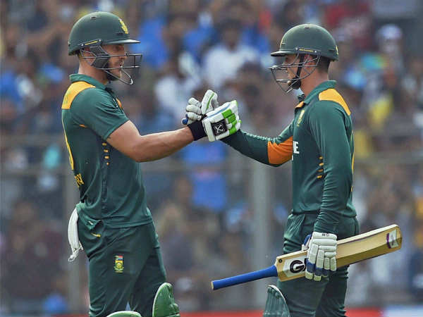 छह बार हासिल किया 400 से अधिक का आंकड़ा