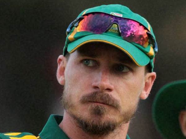 टीम इंडिया के ओपनर को लगता है स्टेन के खिलाफ खेलने में डर