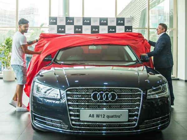 सबसे टॉप मॉडल