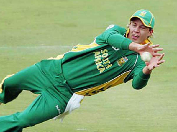  एथलेटिक्स में भी है डिविलियर्स के नाम सबसे तेज रिकॉर्ड