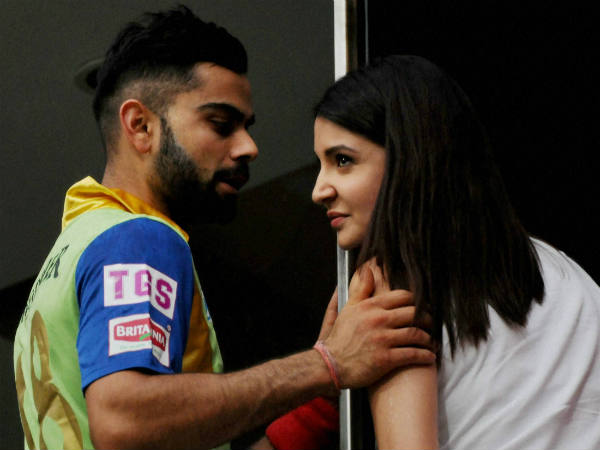 लाइव मैच में अनुष्का संग मीटिंग