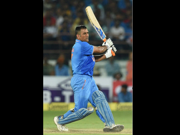 नहीं चला बल्ला