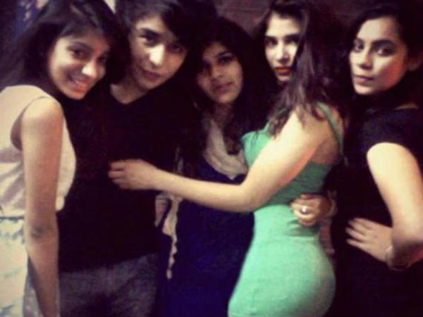 सोशल मीडिया पर वाइरल