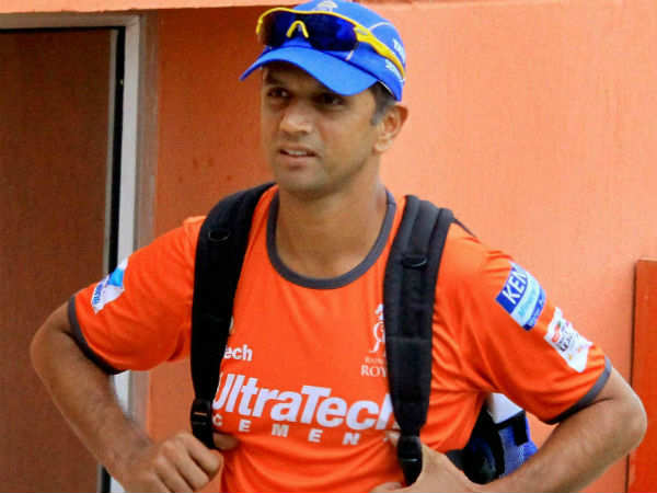 द्रविड़ हर मैच में नये कपड़े पहनते थे