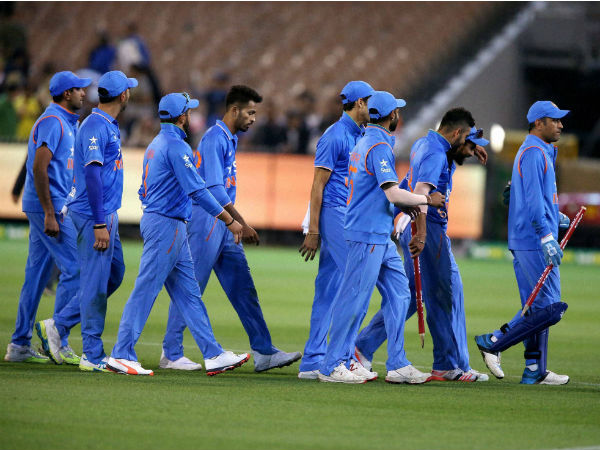 सीरीज ही नहीं दिल भी जीता धोनी ब्रिगेड ने, कंगारुओं को हराकर नंबर 1 टीम बनी इंडिया